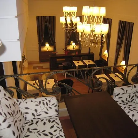 Boutique Kotoni 4*