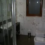מלון Boutique Kotoni 4*