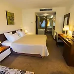 Boutique Kotoni 4* Tiran