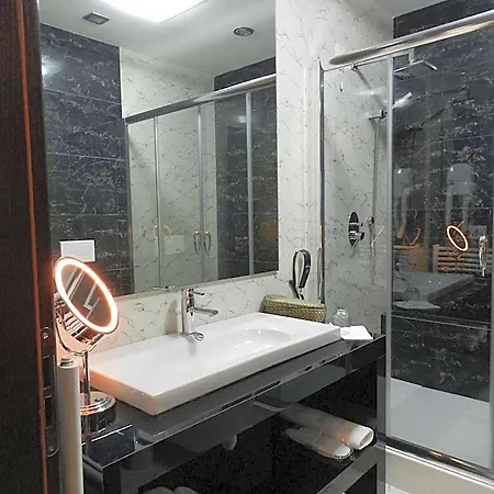 Boutique Kotoni Hotel 4*