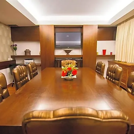 Boutique Kotoni 4*